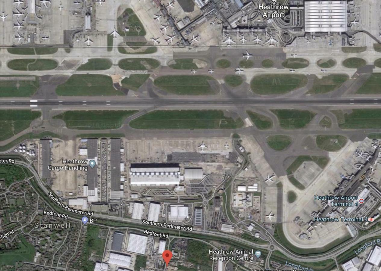 Heathrow Ensuite Rooms- Auto Check In Λονδίνο Εξωτερικό φωτογραφία